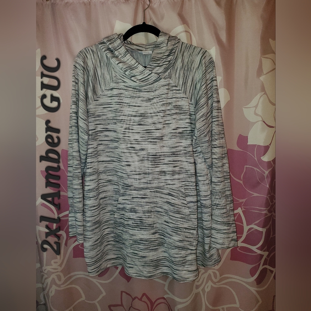 LULAROE GUC Amber Gray and Black Lightweight Hoodie With Pocket Size 2xl